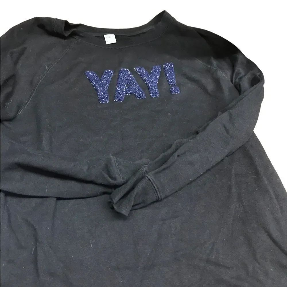 Old navy size medium black sweatshirt with blue accents see pics